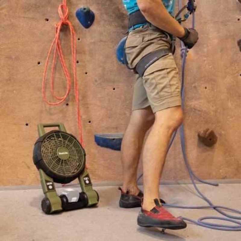 Makita ADCF201Z Outdoor Adventure 18V LXT Cordless/Corded 9" Fan, Tool Only