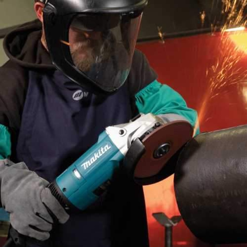Makita GA7082 7" Angle Grinder, with LockOn Switch