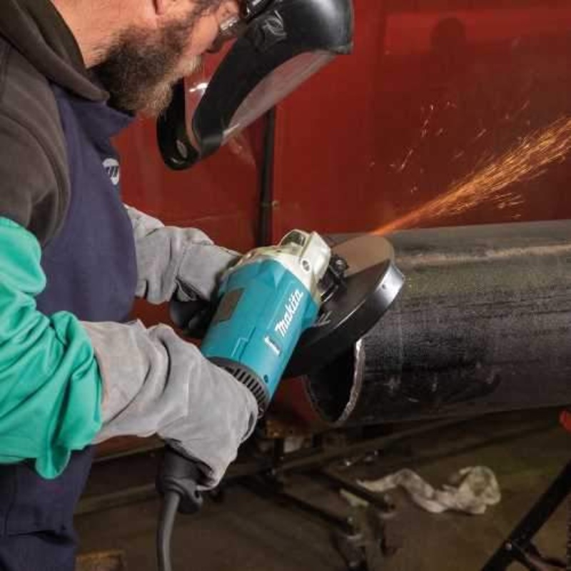 Makita GA9081 9" Angle Grinder, with LockOn Switch