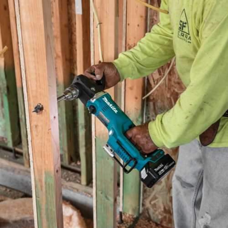 Makita XAD05T 18V LXT LithiumIon Brushless Cordless 1/2" Right Angle Drill Kit (5.0Ah)